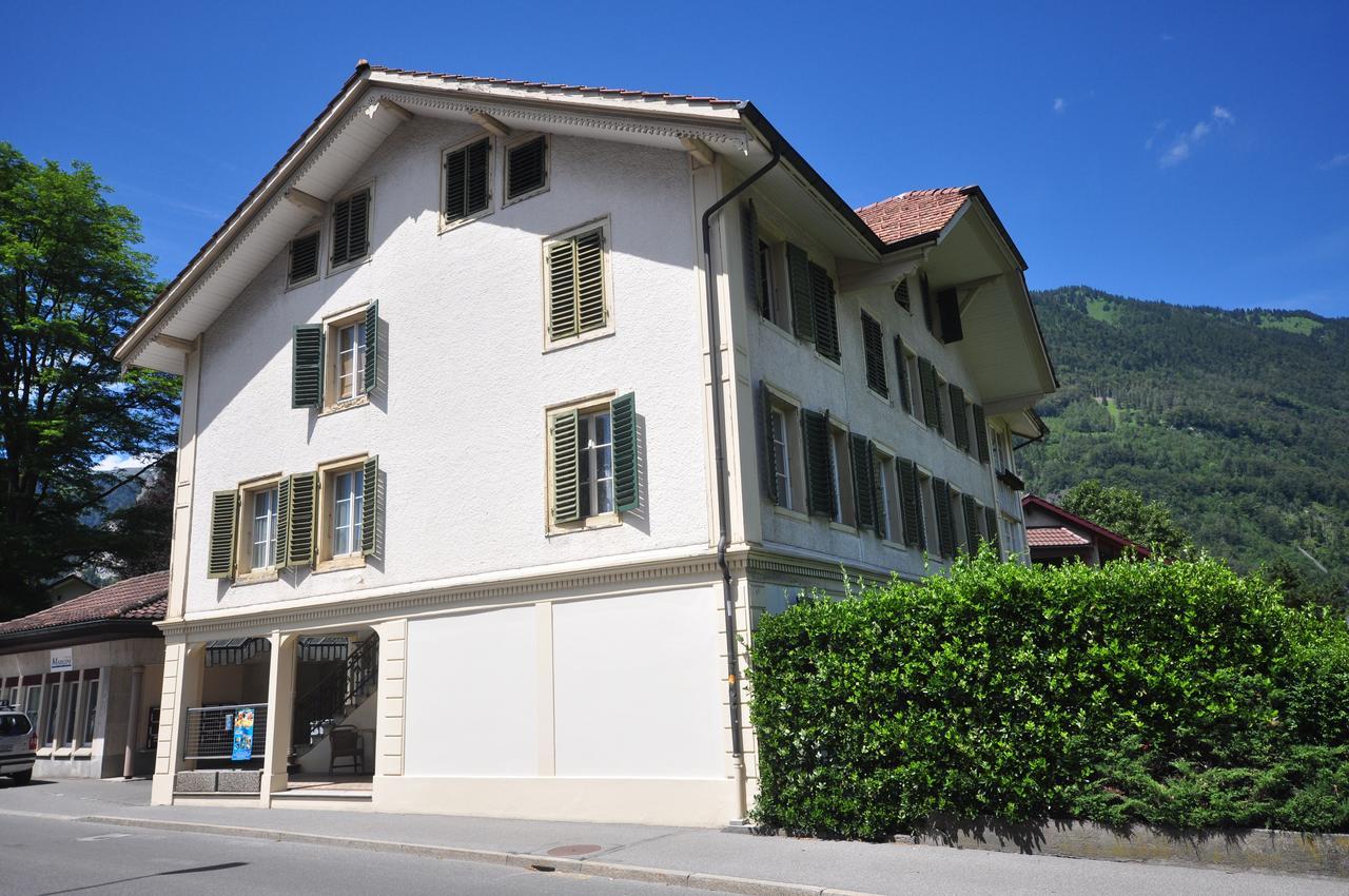 Townhouse II Sleeps 12 Guests Central Interlaken Luaran gambar