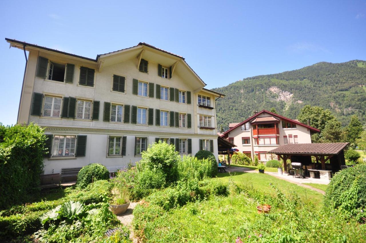 Townhouse II Sleeps 12 Guests Central Interlaken Luaran gambar
